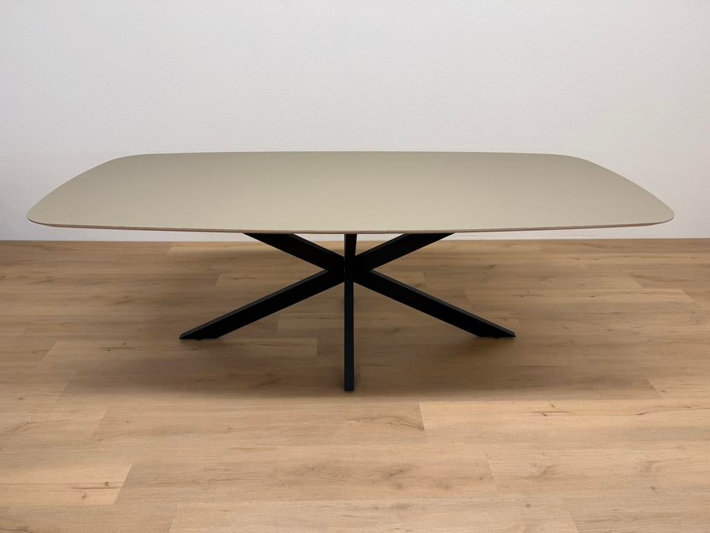 Deens ovale eettafel Fenix Castoro Ottowa 240x110
