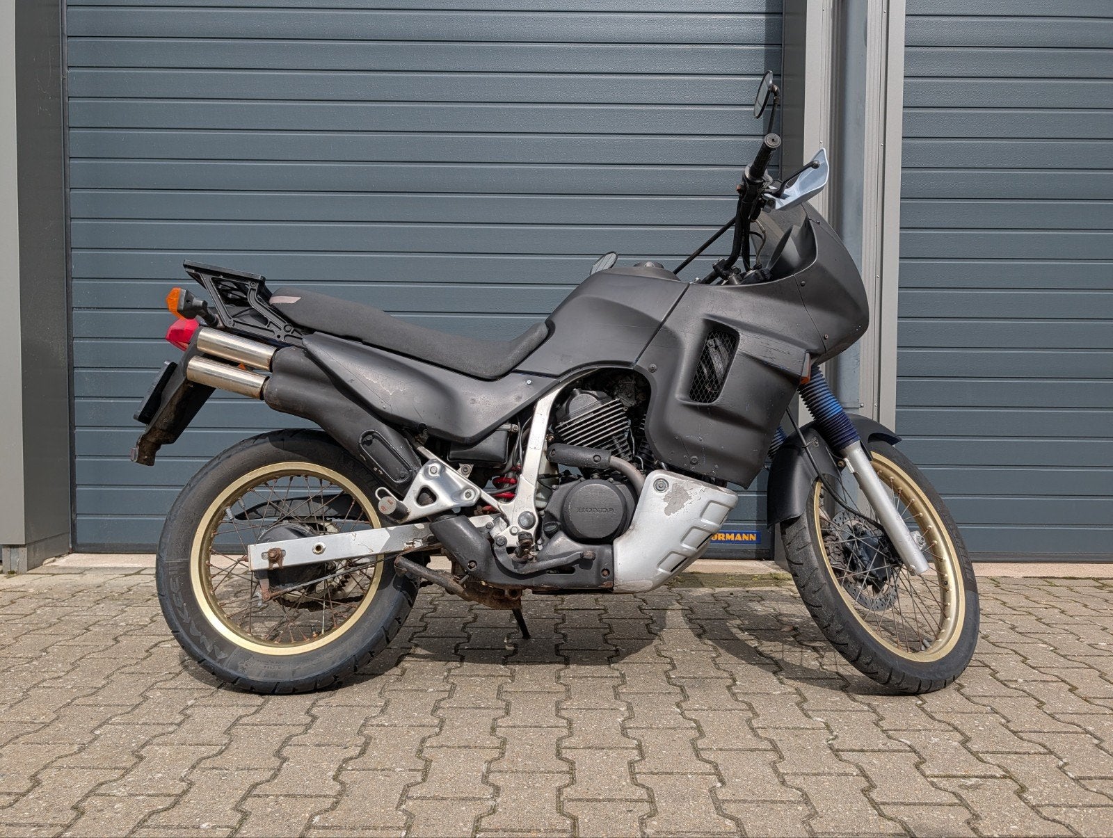 Honda Transalp XL600V - Betrouwbare Allroad Motor, Motoren, Motoren | Honda, Handvatverwarming, 2 cilinders, 583 cc, Motorrijbewijs A