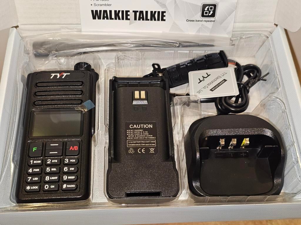 Tyt TH-UV8800 dual Cross Band transceiver 10W + AIR, Telecommunicatie, Portofoons en Walkie-talkies, Verzenden, Nieuw