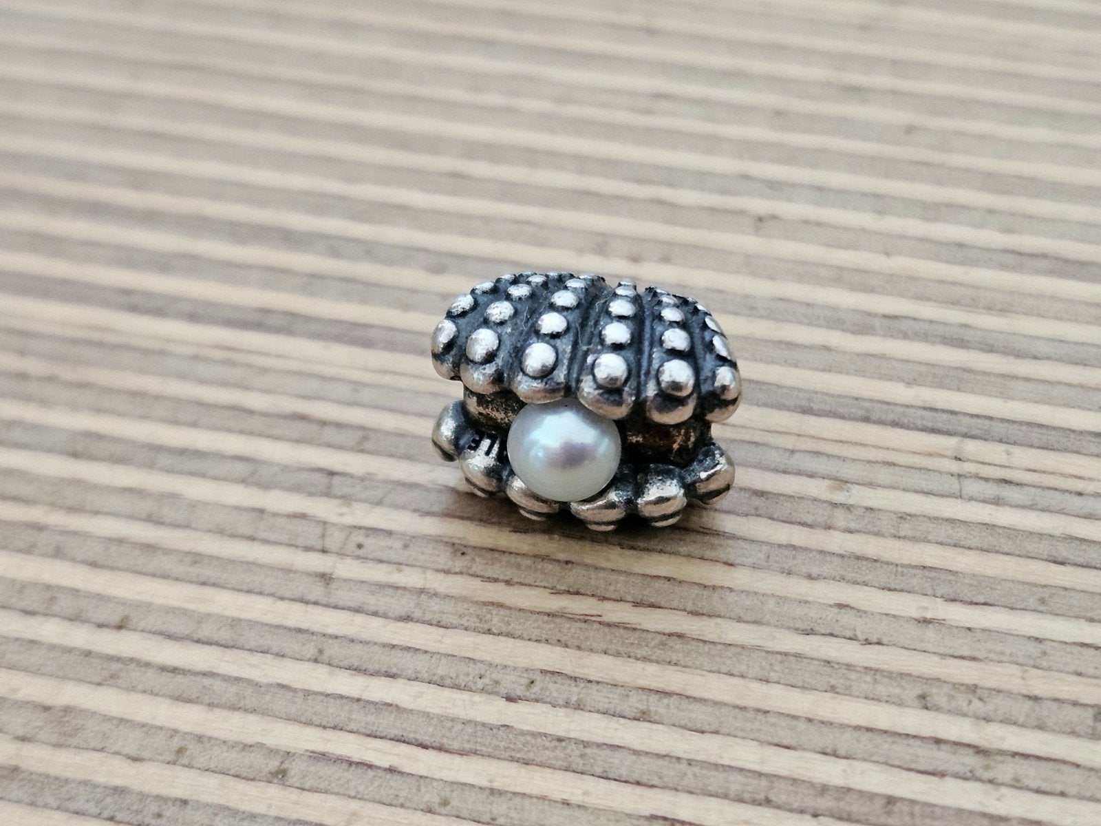 Pandora bedel met zoetwaterparel - Zeer goede staat, Ophalen of Verzenden, Zo goed als nieuw, Zilver, Pandora