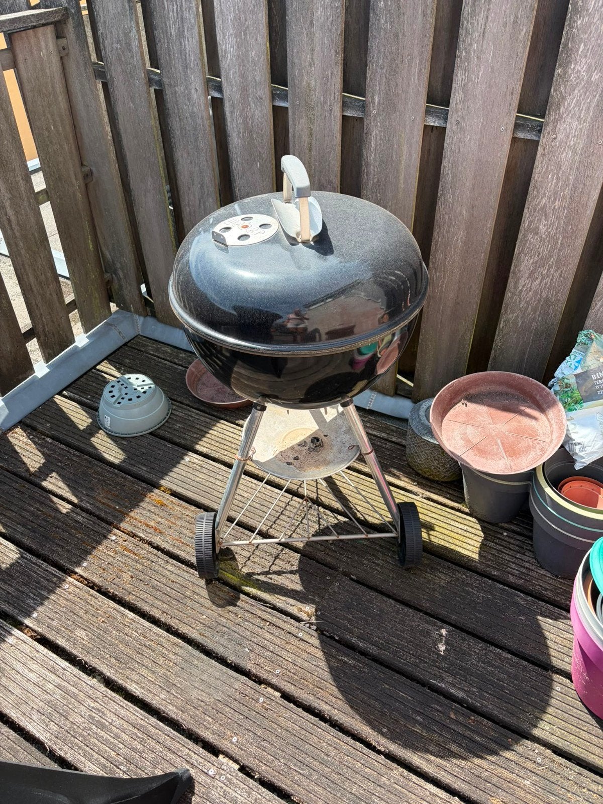 Weber Compact Kettle Houtskoolbarbecue - Zwart, Ophalen, Gebruikt, Weber