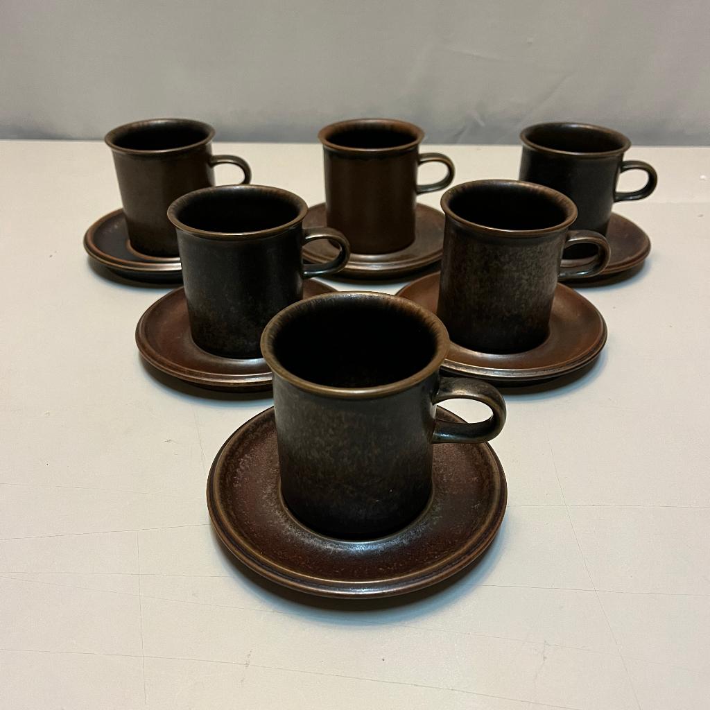 6 x koffie kop en schotel Arabia Ruska door Ulla Procopé, Huis en Inrichting, Ruska, Keramiek, Zo goed als nieuw, Kop(pen) en/of Schotel(s)