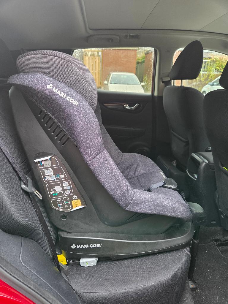 Autostoeltje Maxi Cosi Tobifix, Kinderen en Baby's, Autostoeltjes, Ophalen, 9 t/m 18 kg, Zo goed als nieuw, Isofix