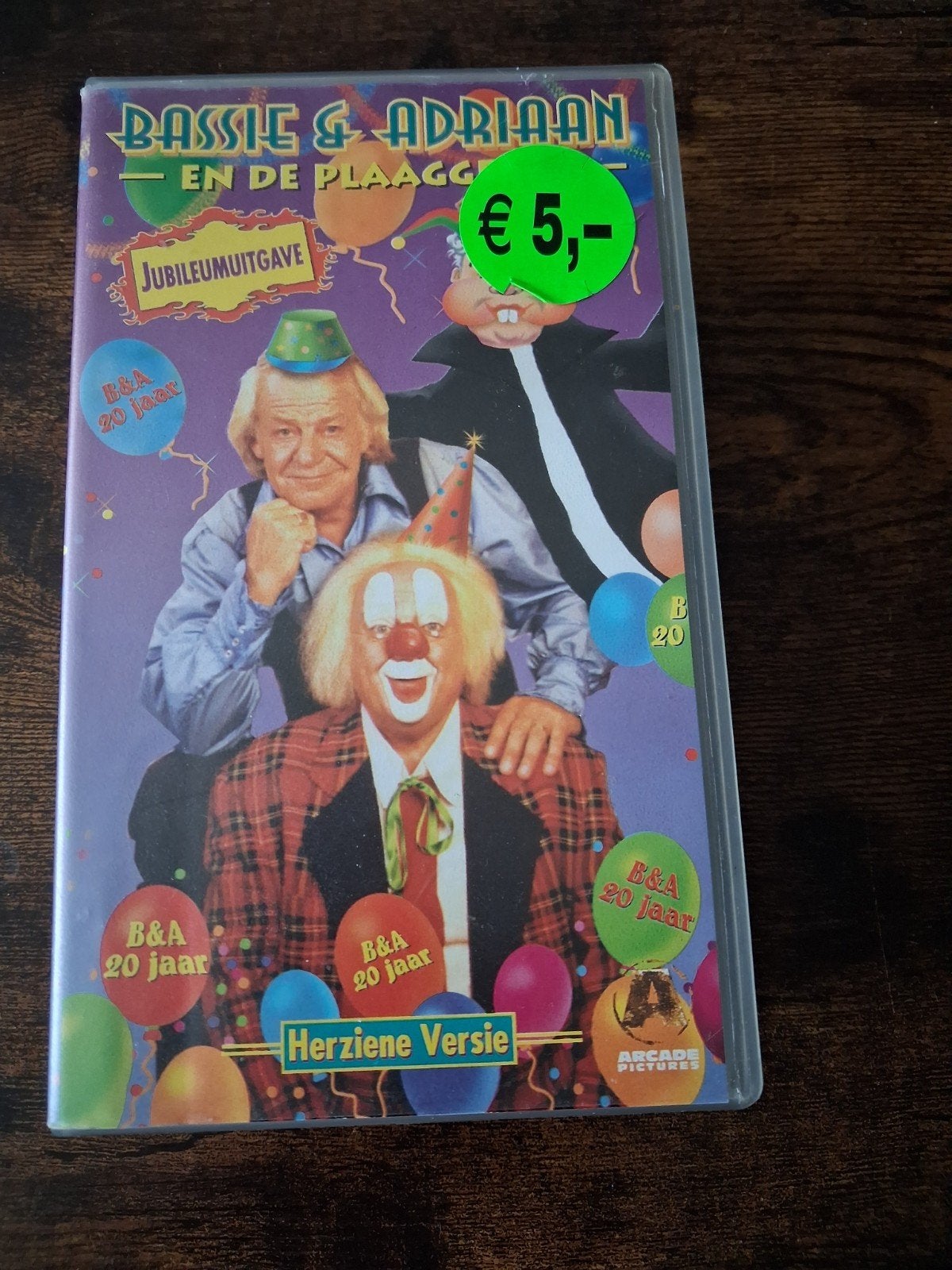 Aanbieding Bassie en Adriaan, Cd's en Dvd's, VHS | Kinderen en Jeugd, Alle leeftijden, Kinderprogramma's en -films, Overige typen
