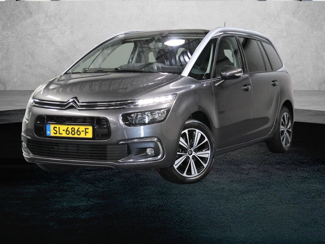 Citroën Grand C4 Picasso 1.2 130PK Business | AppleCarplay/, Automaat, 1199 cc, 7 stoelen, C4 (Grand) Picasso