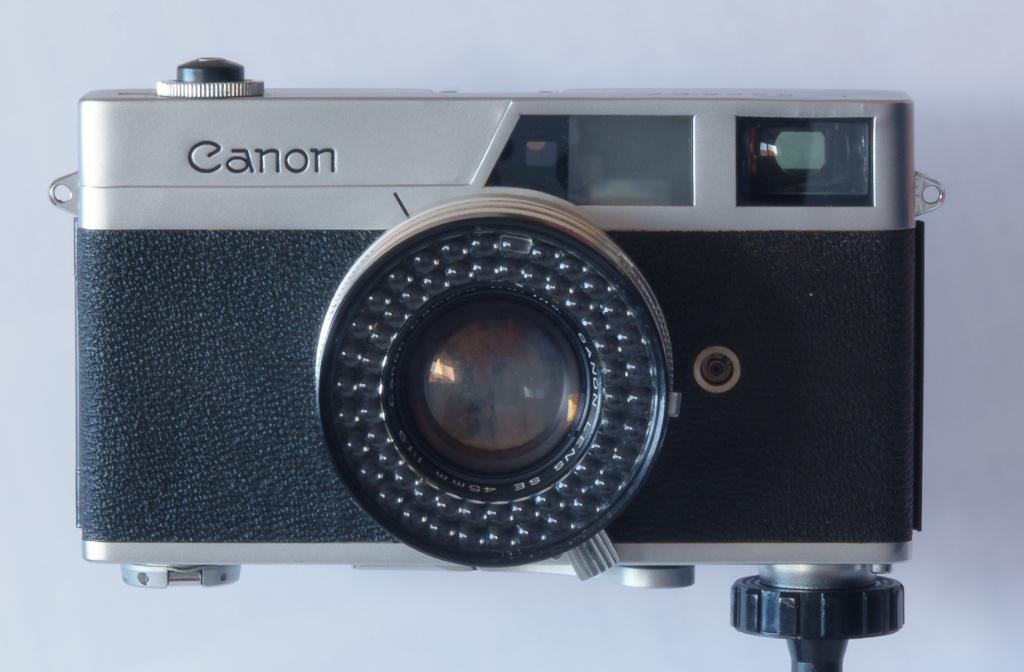 CANON, Audio, Tv en Foto, Fotocamera's Analoog, Ophalen of Verzenden, Niet werkend, Spiegelreflex, Canon