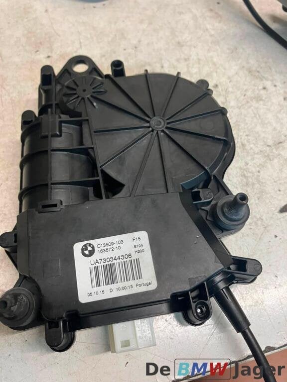 andrijving servo slot kofferdeksel BMW X5 F15 F85 7303443, Gebruikt, Ophalen of Verzenden, BMW