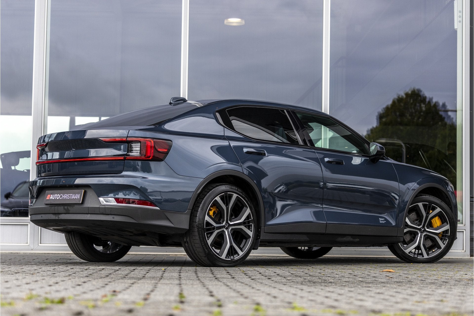 Polestar 2 Long Range Dual Motor Performance Plus 78 kWh | H, Auto's, Stof, Gebruikt, 82 kWh, Blauw