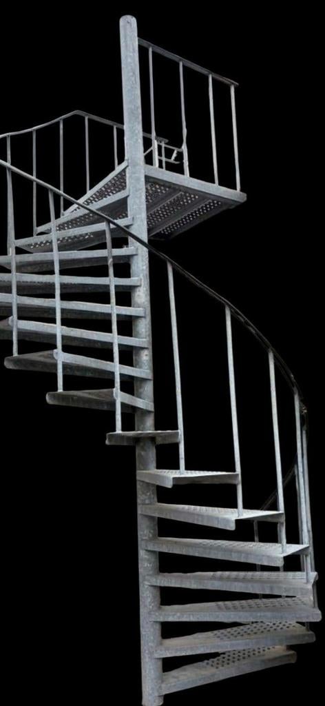 Bordestrap / buitentrap / noodtrap rond stalen trap verzinkt, Doe-het-zelf en Verbouw, Ladders en Trappen, Ophalen, Gebruikt, Trap