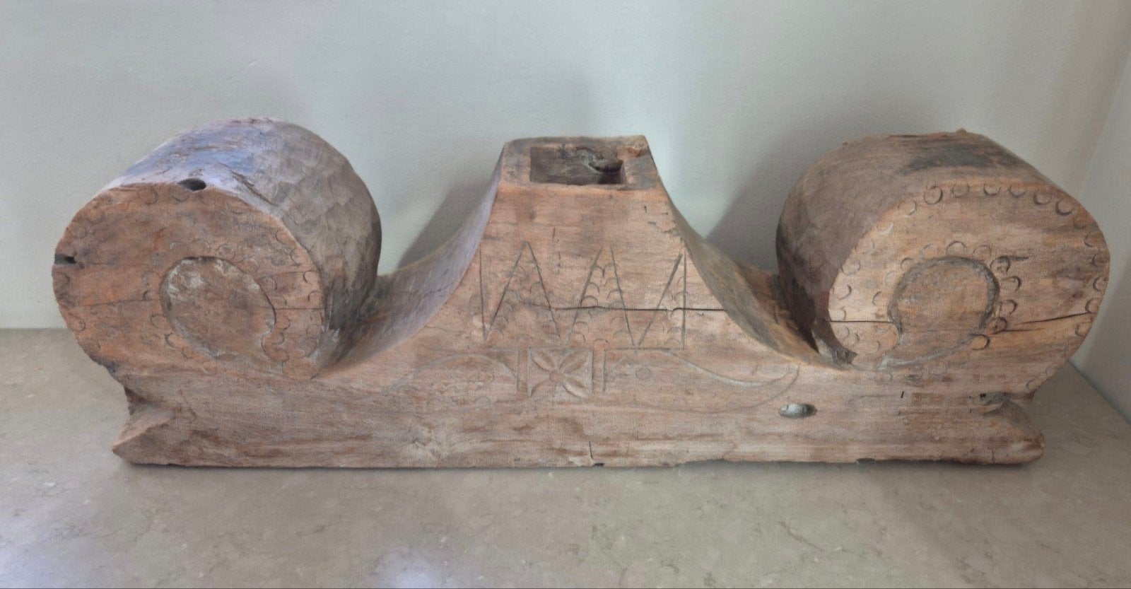 Uniek antiek houten ornament, Ophalen of Verzenden