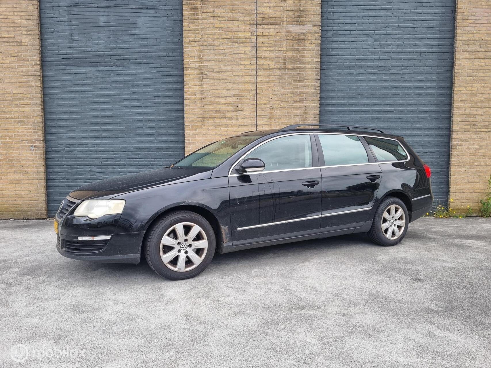 Volkswagen Passat Variant 2.0 TDI Trendline, Auto's, Voorwielaandrijving, 4 cilinders, Zwart, Origineel Nederlands