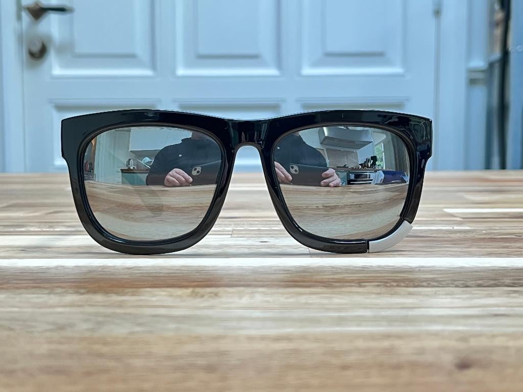 Zwarte chunky zonnebril met spiegelglazen en wit detail, Sieraden, Tassen en Uiterlijk, Zonnebrillen en Brillen | Heren, Overige merken