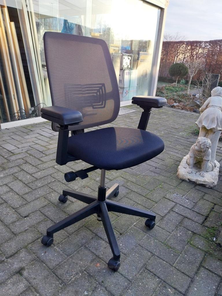 Ergonomische bureaustoelen, Huis en Inrichting, Bureaustoelen, Ophalen of Verzenden, Zwart