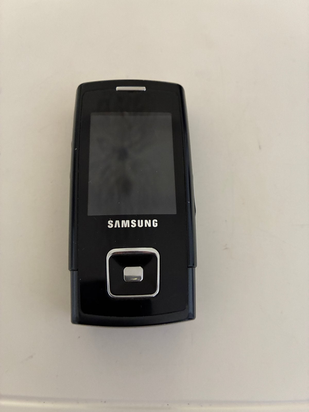 Samsung D-800 schuiftelefoon met oplader, Gebruikt, Overige modellen, Zwart, Overige systemen