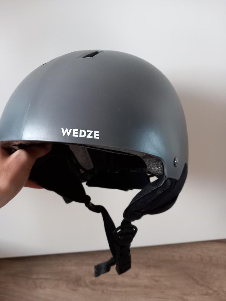 Skihelm ski helm maat M 56-59 cm 3 stuks, Overige merken, Overige typen, Ophalen of Verzenden, Zo goed als nieuw