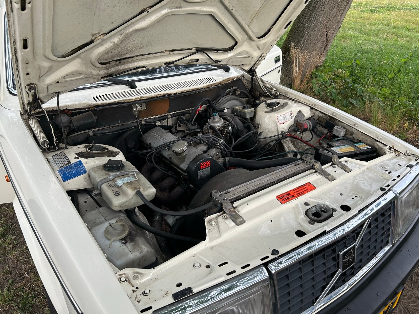 Volvo 244 240 sedan uit 1982, foto 2