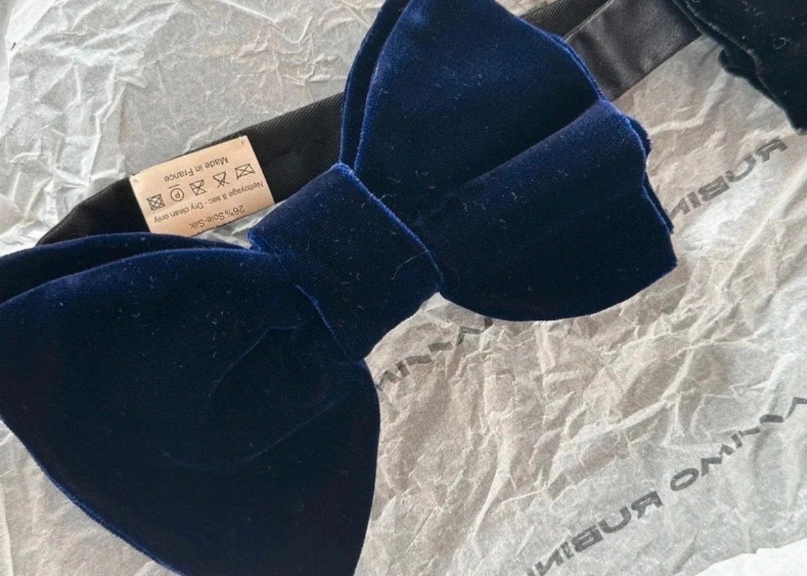 Lanvin fluwelen vlinderdas - Zwart en Blauw, Ophalen of Verzenden, Zo goed als nieuw, Zwart, Effen