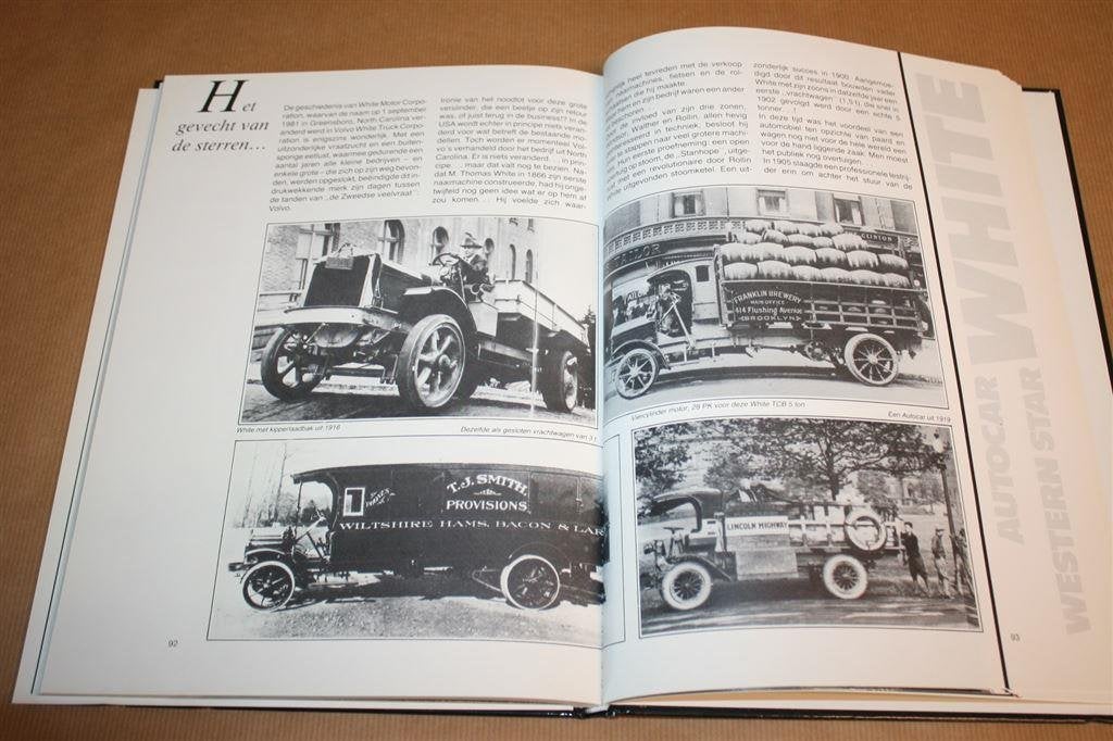 Gouden boek van Amerikaanse truckmerken, Ophalen of Verzenden, Gelezen, Tractor en Landbouw