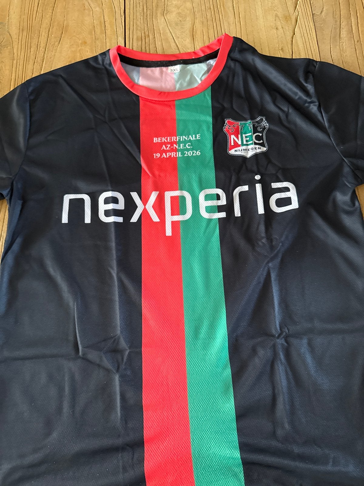 NEC Bekerfinale en Jubileum Shirt 2026 - AZ-NEC - Maat 3XL, Maat L, Ophalen of Verzenden, Nieuw, Shirt