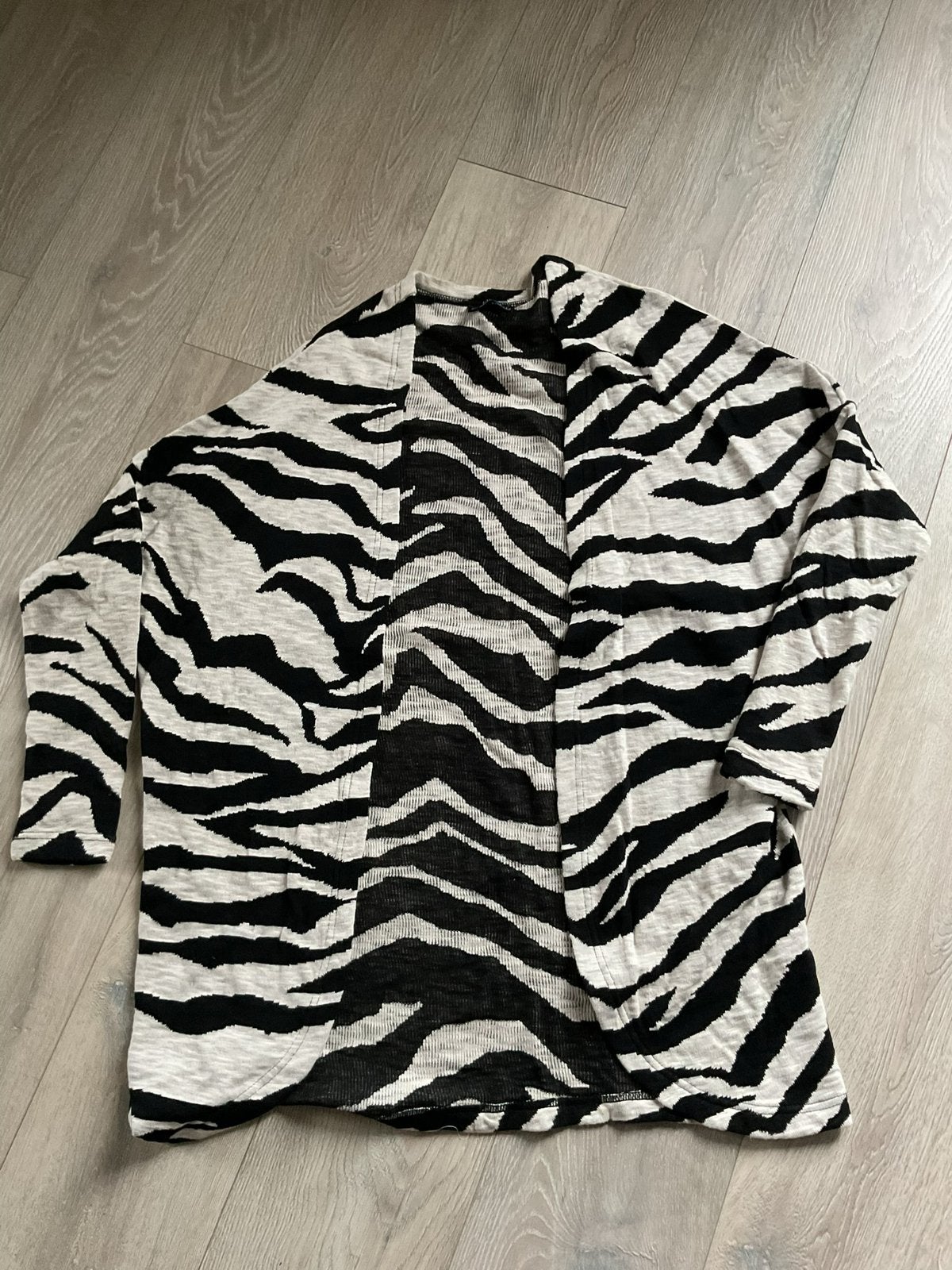 Norah vest 40, Ophalen of Verzenden, Zo goed als nieuw
