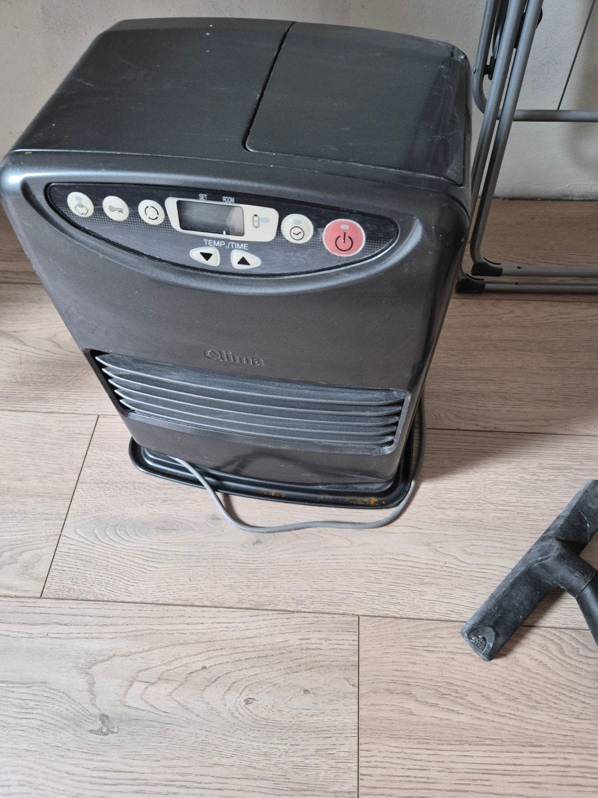 Qlima SRE 3631 TC petroleumkachel, Ophalen, 30 tot 80 cm, Gebruikt, Kachel