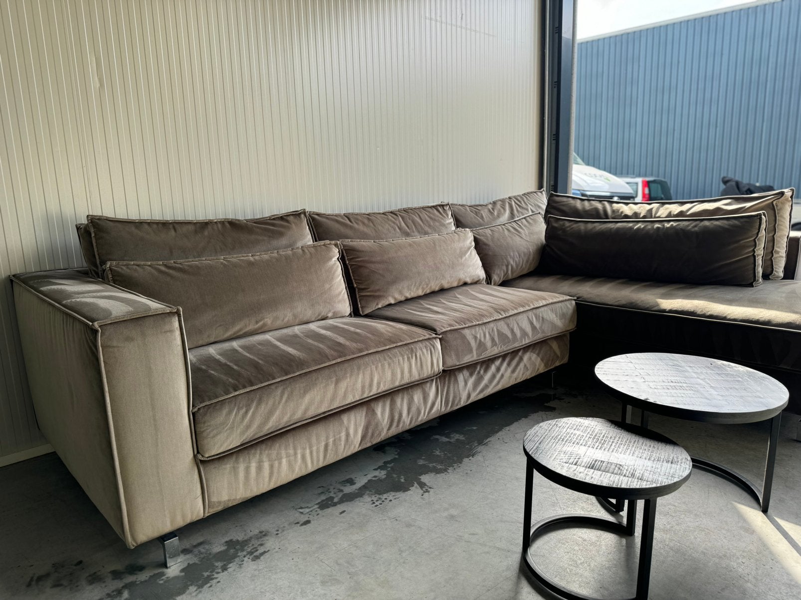 Hoekbank Paris Taupe Velvet, Huis en Inrichting, Ophalen, Eric kuster richmond modern, -, -