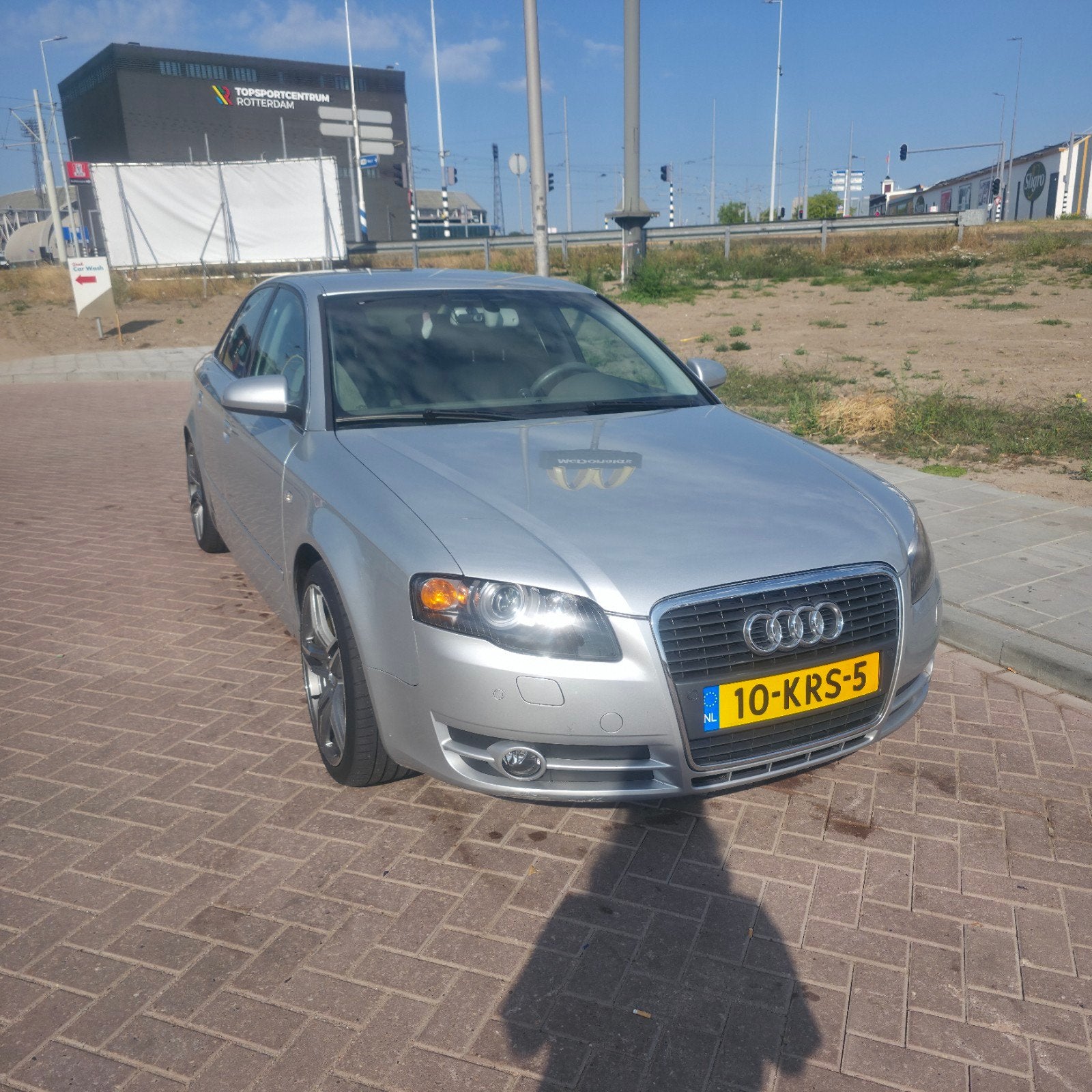 Audi A4 3.2 FSI V6 188KW AUT 2005 Grijs nieuw APK, Auto's, Stof, 10 km/l, Particulier, Sedan