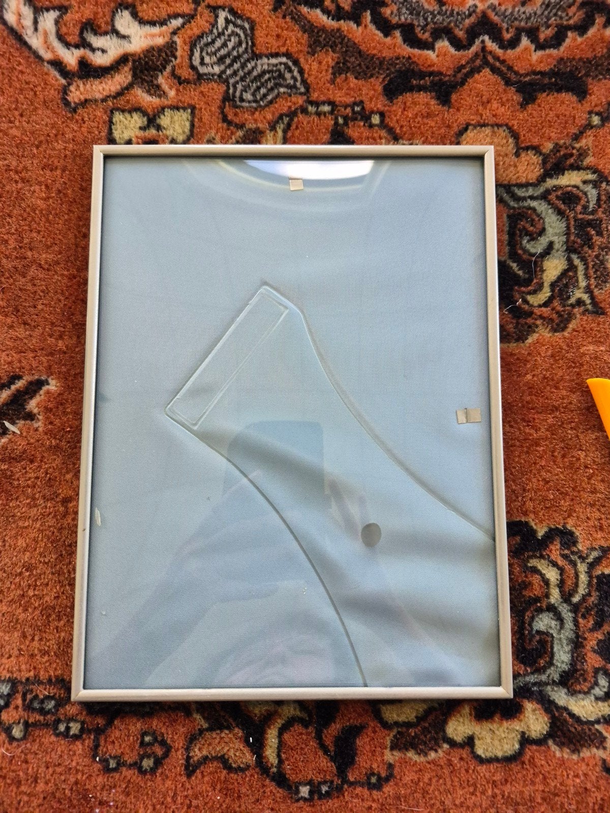 Fotolijst 18x24cm met bol glas, Hangend, Gebruikt, Ophalen of Verzenden, Fotolijst