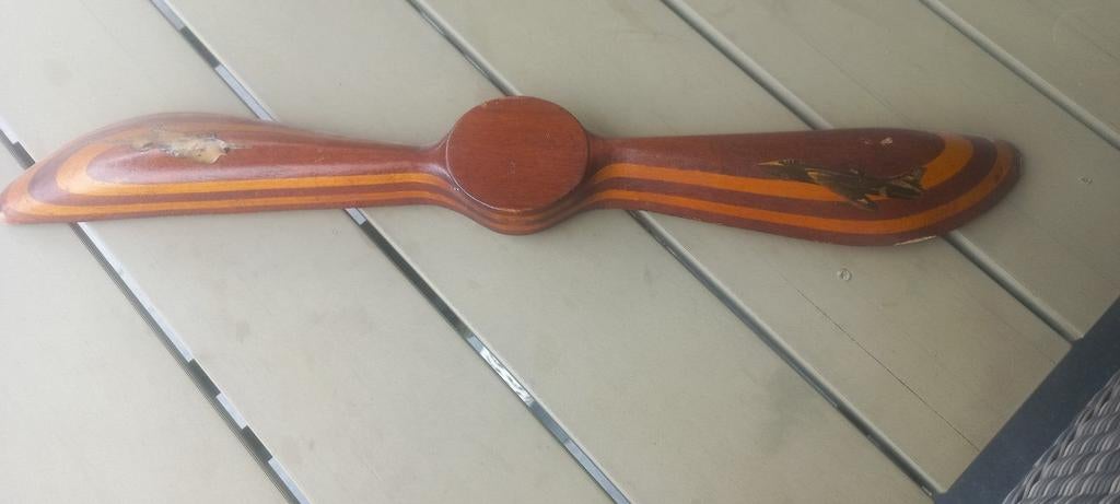 Decoratieve houten propeller met vliegtuigafbeelding, Ophalen