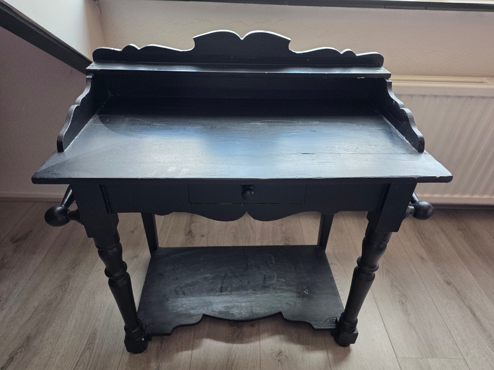 leuk zwart tafeltje / bureau, Huis en Inrichting, Tafels | Sidetables, Ophalen, 25 tot 50 cm, Rechthoekig, 50 tot 100 cm