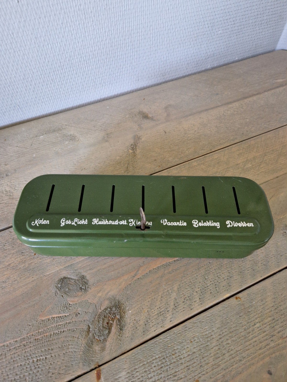 Vintage emaille spaarpot met vakjess - Groen, Groen, Vintage, Gebruikt, Ophalen of Verzenden