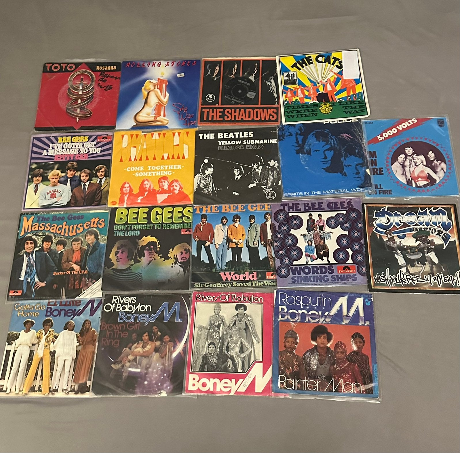 Partij singles, Ophalen, Zo goed als nieuw, Overige formaten, Pop