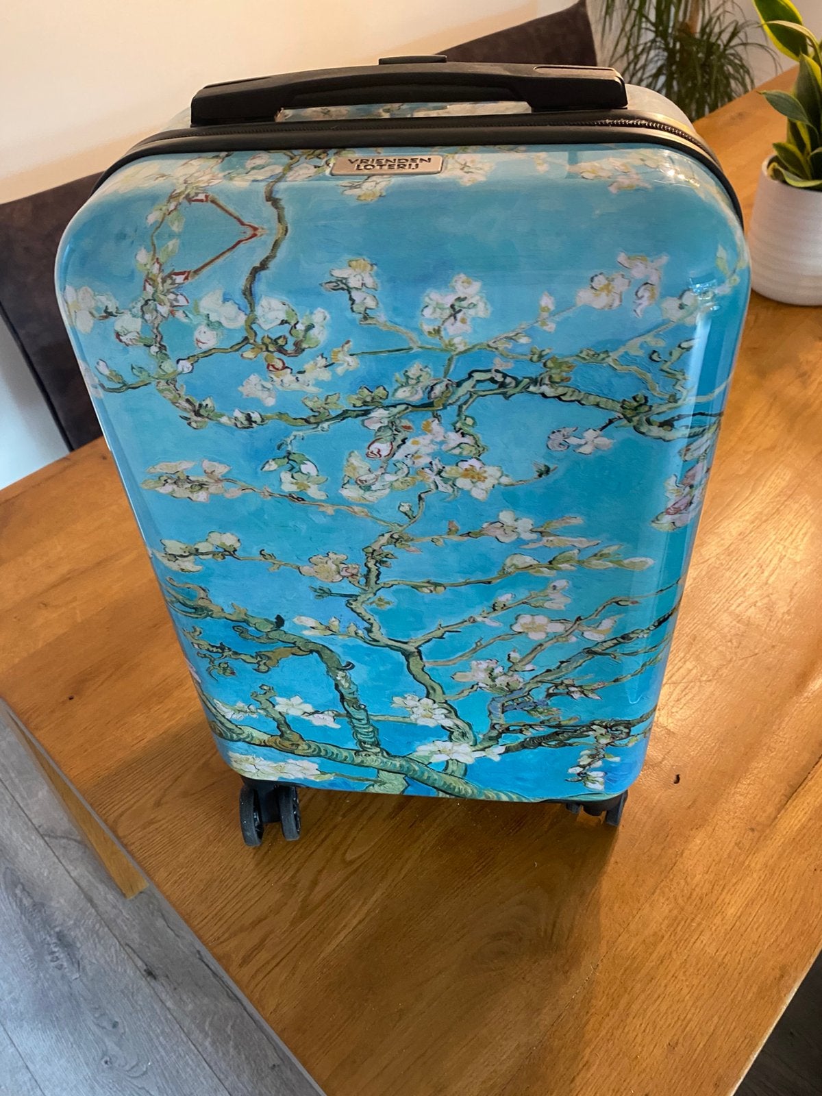 Reiskoffer op wieltjes NIEUW!, 40 tot 60 cm, Nieuw, 55 tot 75 cm, Wieltjes