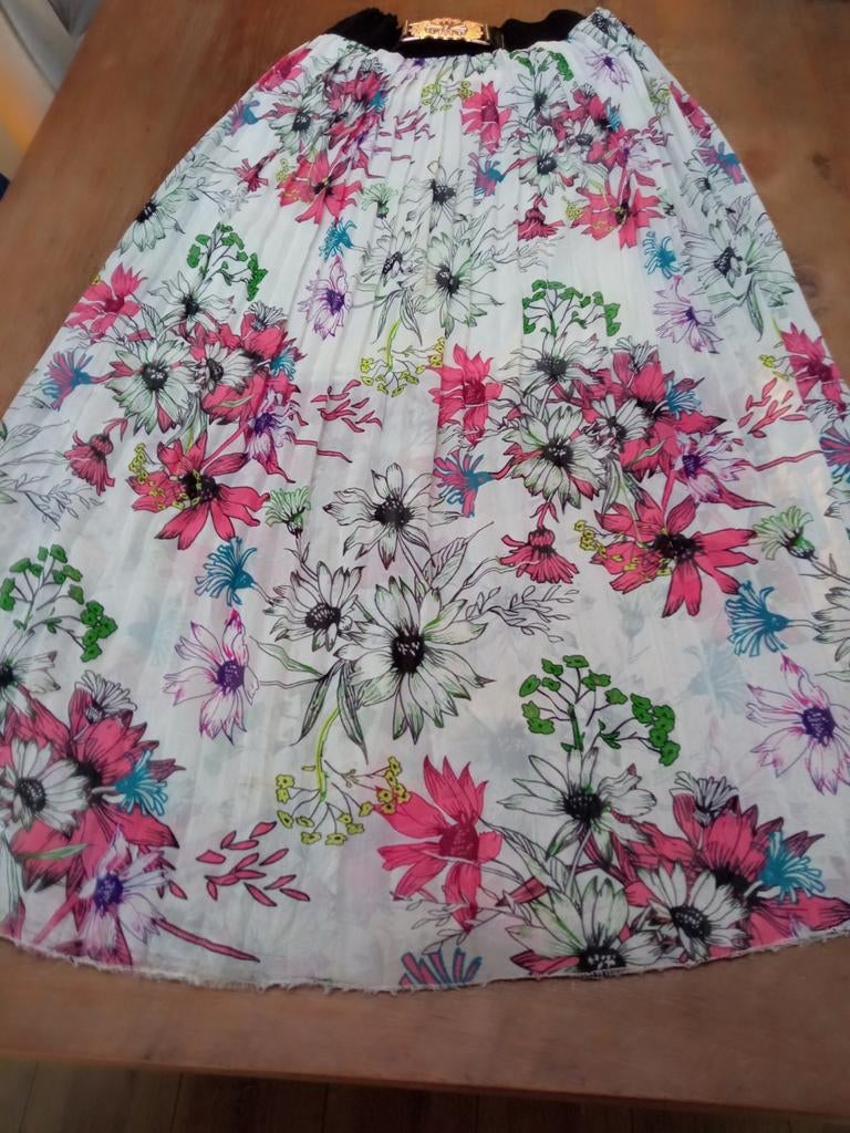 Rok met aparte band zie foto  maat 38/40, Kleding | Dames, Rokken, Ophalen of Verzenden, Gedragen, Maat 38/40 (M), Onder de knie