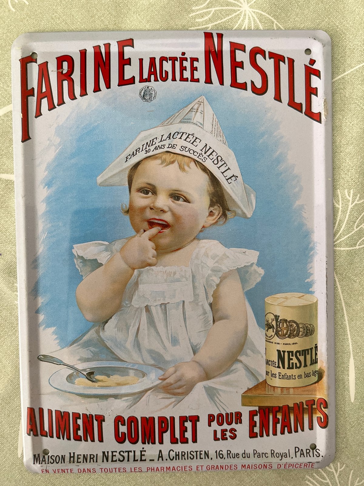 Vintage Nestlé Farine Lactée Blikken Reclamebord, Ophalen of Verzenden, Gebruikt, Reclamebord