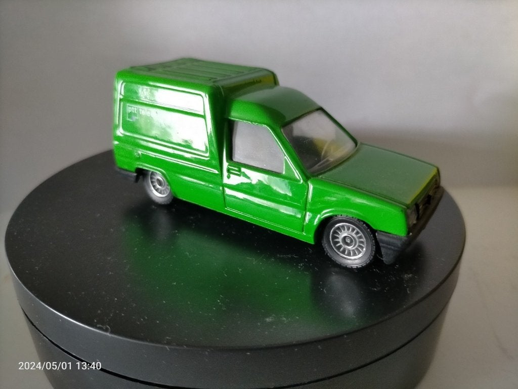 Solido Renault express Ptt Telecom, Hobby en Vrije tijd, Ophalen of Verzenden, Auto, Solido