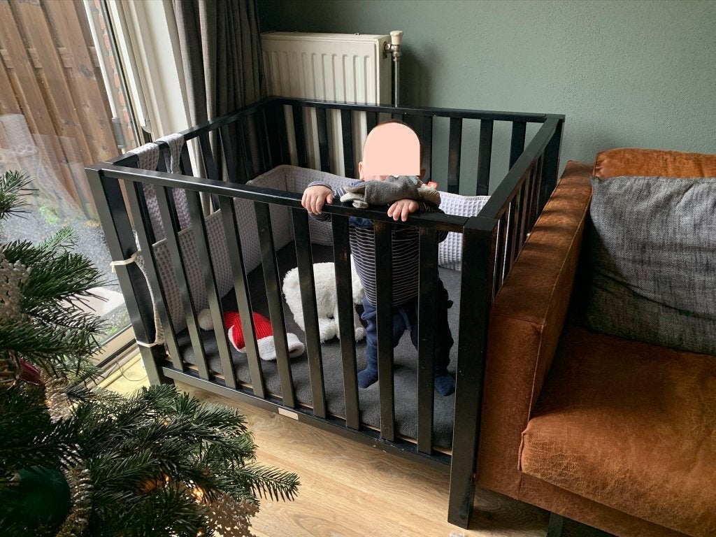 Zwarte box, verstelbaar + matras - Bopita Brent, Kinderen en Baby's, Boxen, Ophalen, Gebruikt, Vierkant, In hoogte verstelbaar