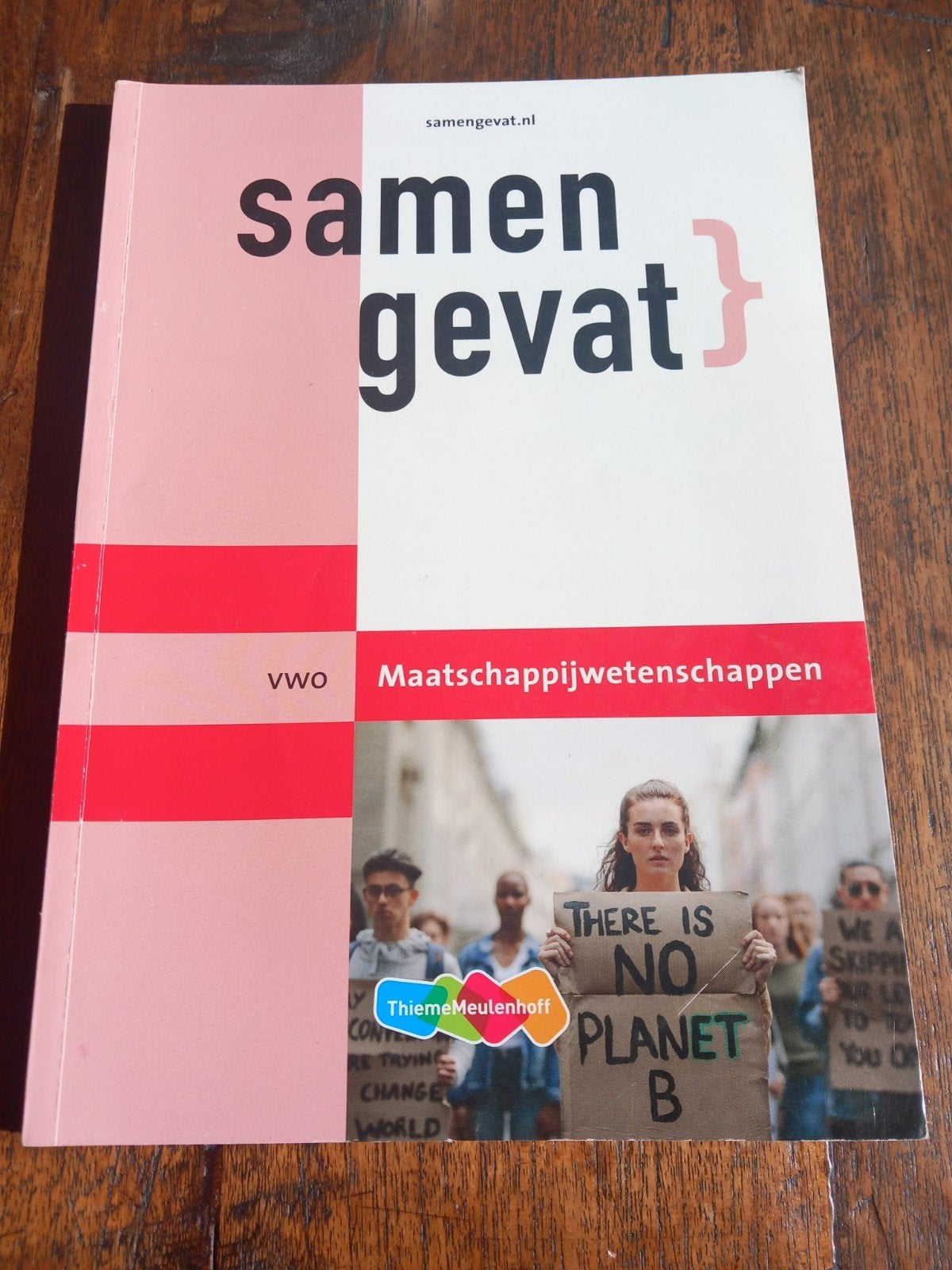 VWO samengevat maatschappijleer, Boeken, Schoolboeken, Ophalen, Zo goed als nieuw, VWO