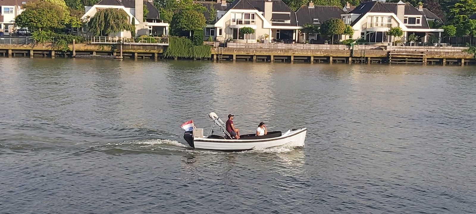 Nette sloep met buitenboordmotor en trailer, Watersport en Boten, Overige merken, Gebruikt, 15 pk, Buitenboordmotor