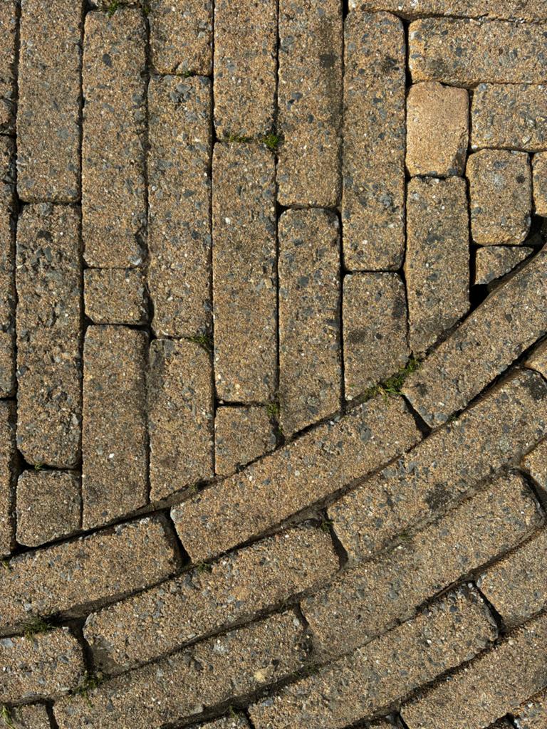 betonnen klinkers voor terras of pad, Ophalen, Gebruikt, Klinkers, 5 tot 10 m²