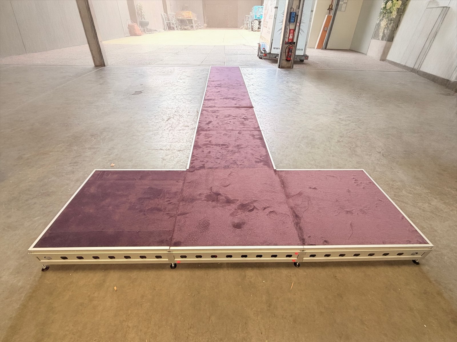 Podium catwalk, Boeken, Ophalen, Gelezen