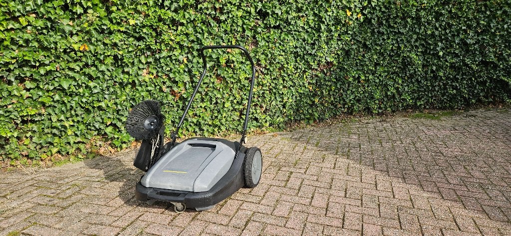 KÄRCHER PROFESSIONAL KM 70/20 C VEEGMACHINE, Ophalen, Zo goed als nieuw