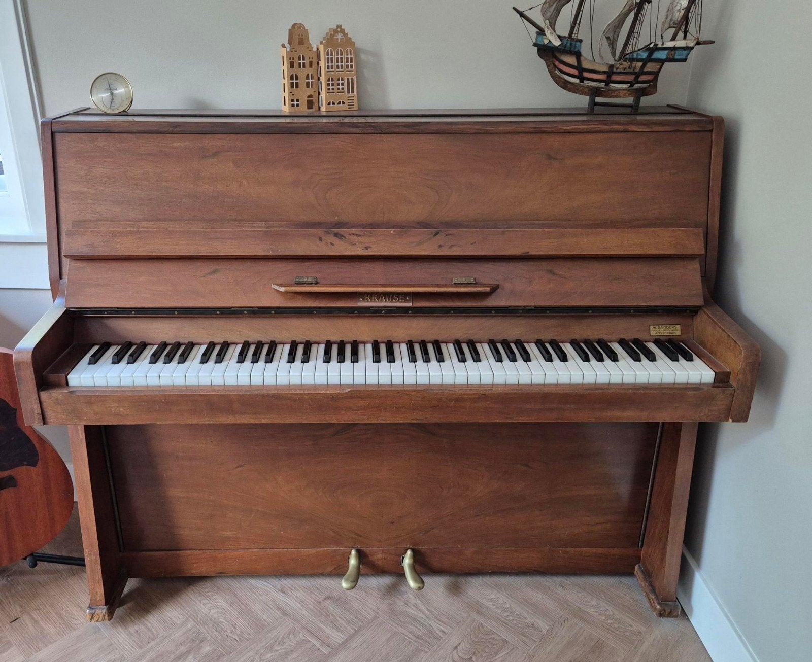 Oude Krause piano, Muziek en Instrumenten, Piano's, Ophalen, Gebruikt, Bruin, Piano