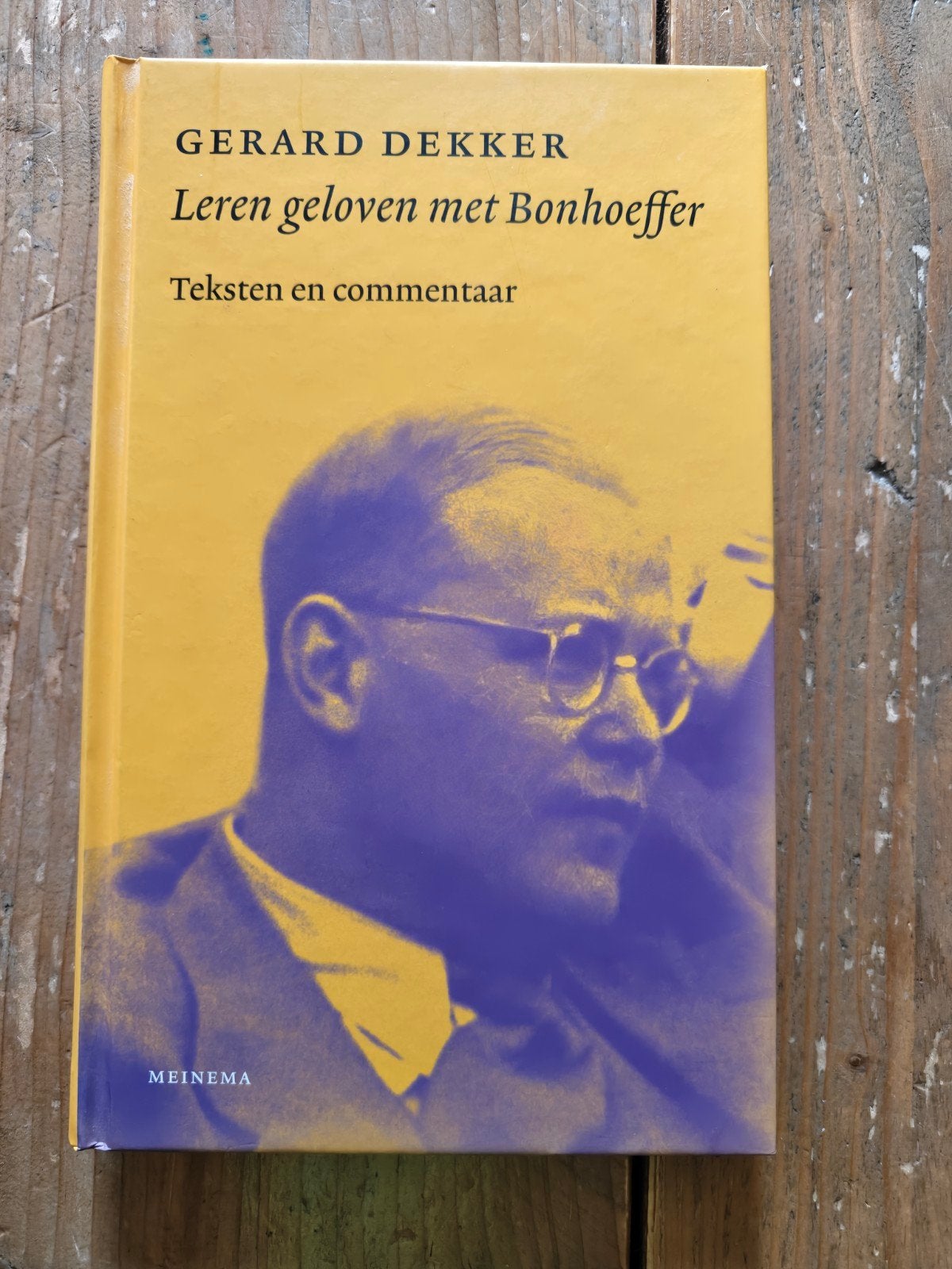 Leren geloven met Bonhoeffer., Ophalen of Verzenden, Zo goed als nieuw