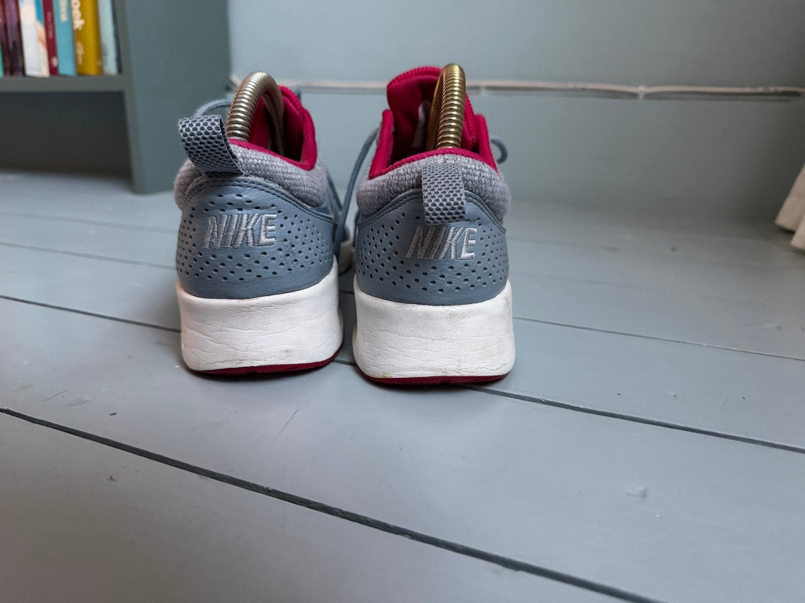 Nike Air Max Thea sneakers - Grijs/Roze, Ophalen of Verzenden, Gedragen, Grijs, Sneakers of Gympen