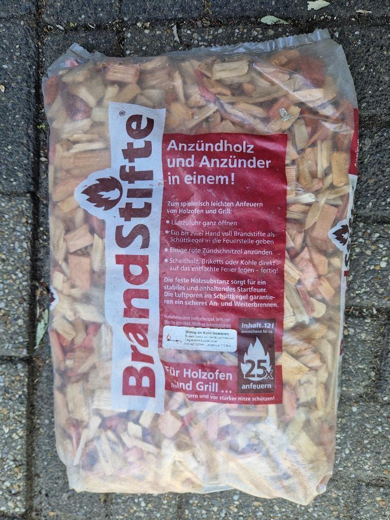 hout voor houtoven of bbq, Minder dan 3 m³, Ophalen, Overige houtsoorten, Blokken