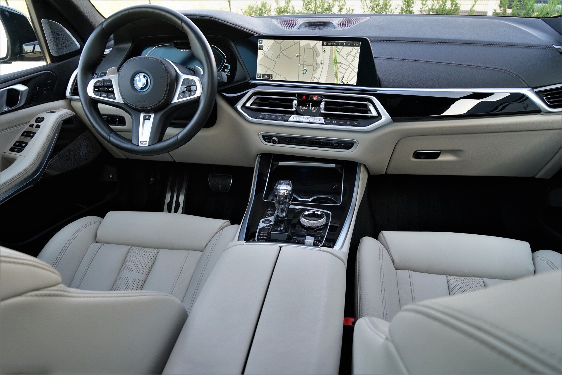BMW X5 xDrive45e M-sport Bowers&Wilkins SoftClose 4-wielstur, Gebruikt, X5, 394 pk, Vierwielaandrijving