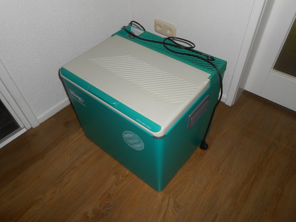 Electrolux koelbox, Ophalen of Verzenden, Zo goed als nieuw, Koelbox, Elektrisch