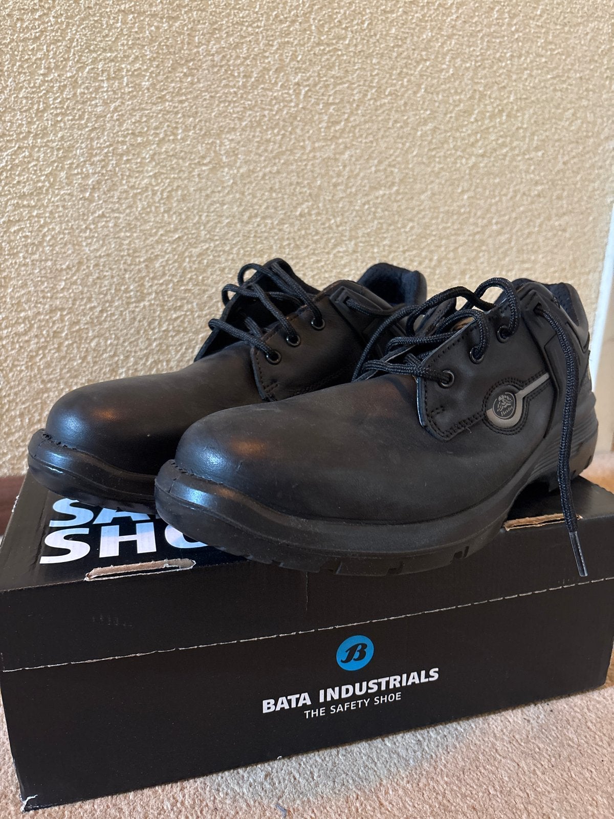 Bata Industrials veiligheidsschoenen, maat 45, Ophalen of Verzenden, Zo goed als nieuw