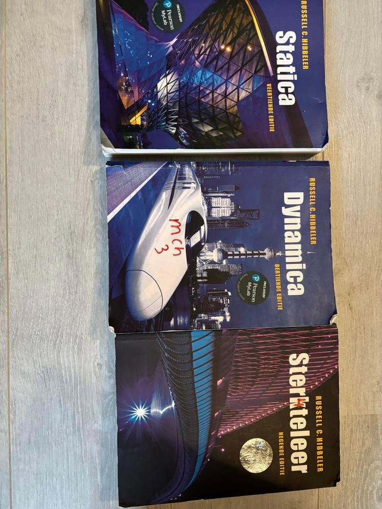 Statica, Dynamica en Sterkteleer - Russell C. Hibbeler, Ophalen of Verzenden, Beta, Gelezen, LBO